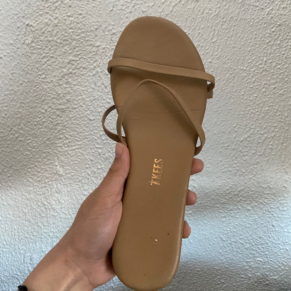Tkees sandal